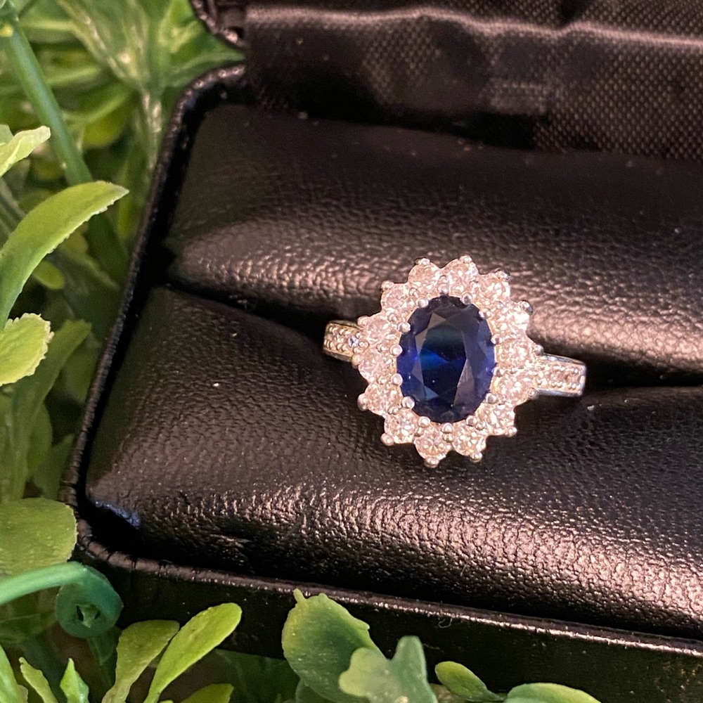 Silver 925 ring size 7